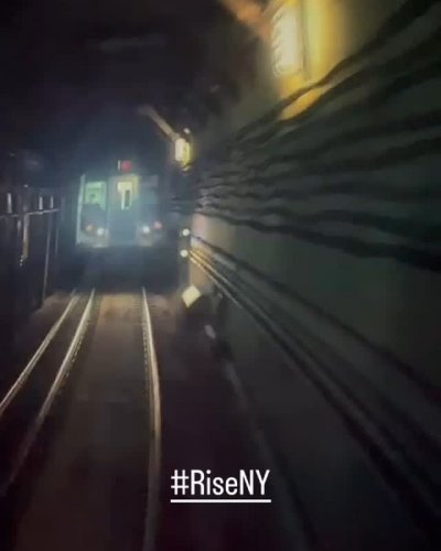Video post from andreavarrod.
