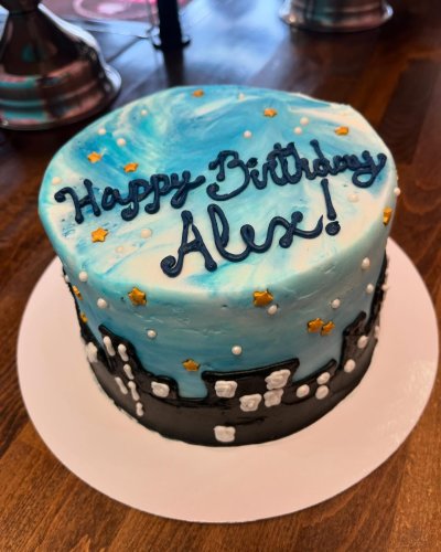 Photo post from smallcakestyler.