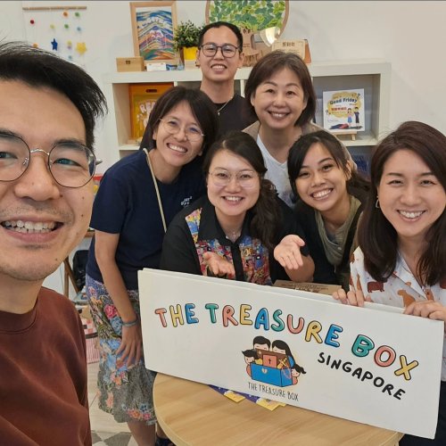 Carousel post from thetreasureboxsg.