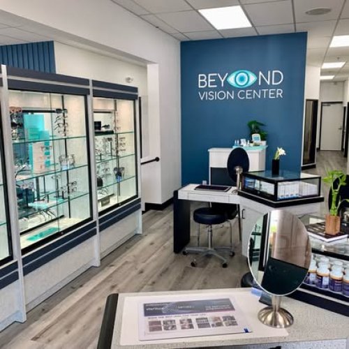 Carousel post from beyondvisioncenter.