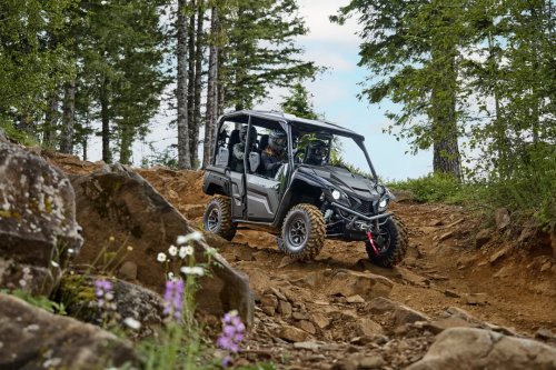 Carousel post from bertsmegamall.