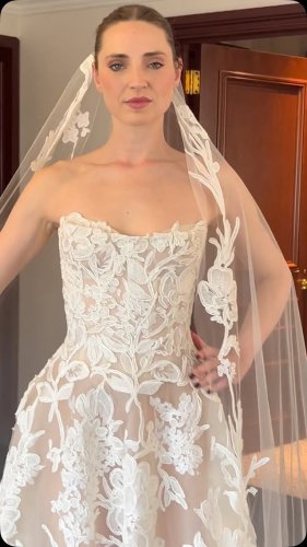 Video post from jolibride.