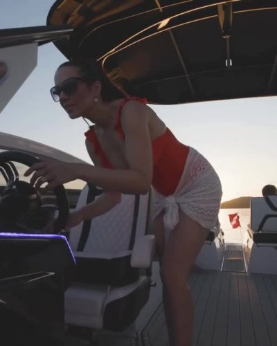 Video post from bertsmegamall.