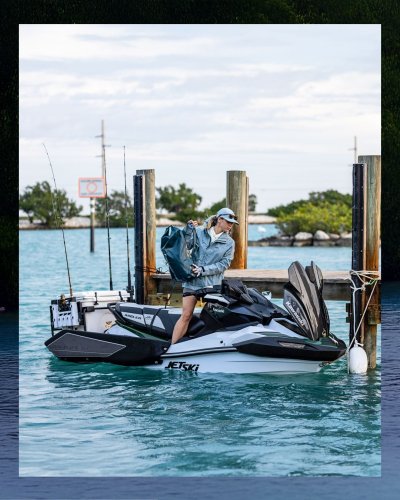 Carousel post from bertsmegamall.