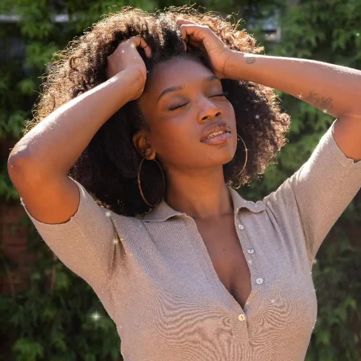 Video post from mixedchickshair.