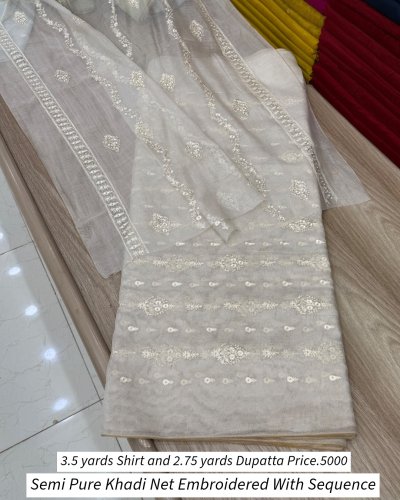 Carousel post from akbar_fabrics_.