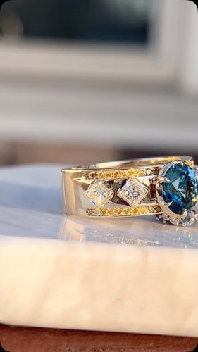 Video post from annelizabethjewelry.