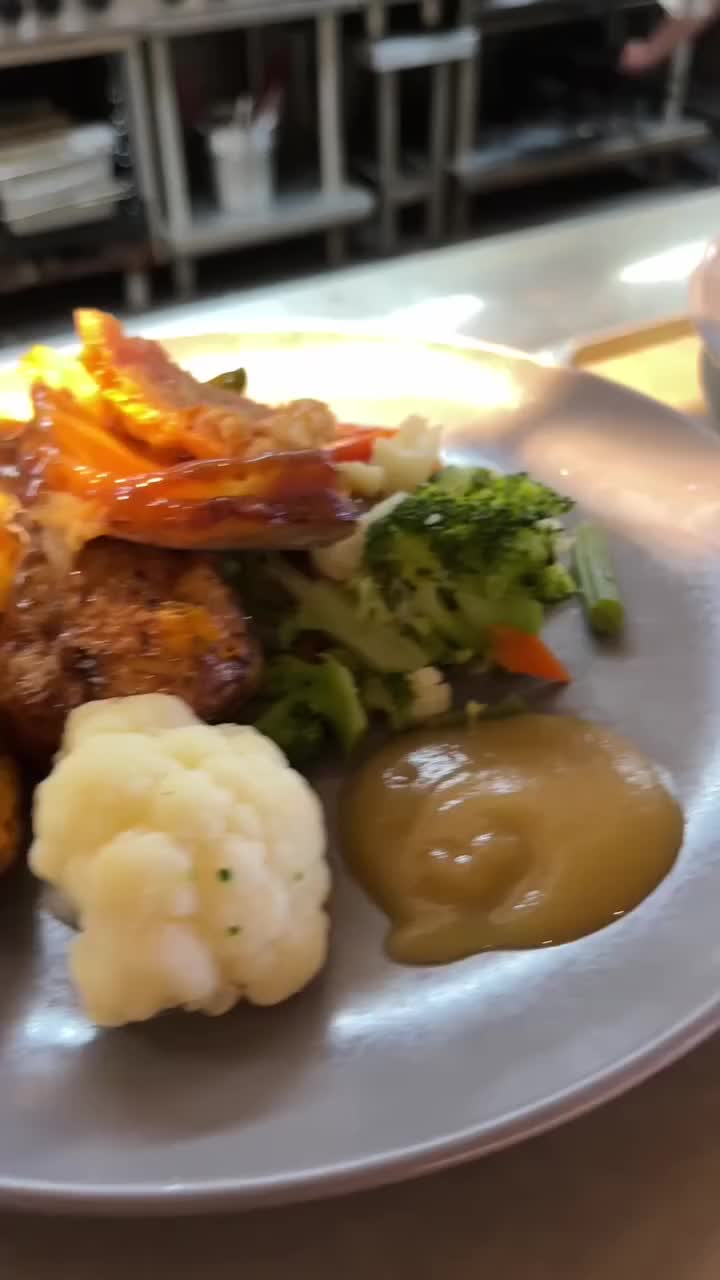 Video post from thearytoukley.