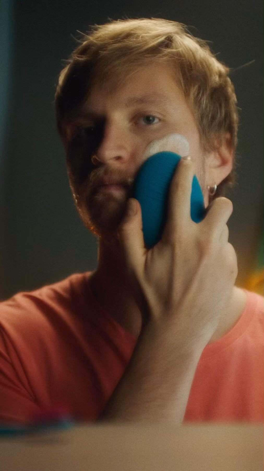 FOREO LUNA™ 4 plus | Red LED Cleansing & Microcurrent