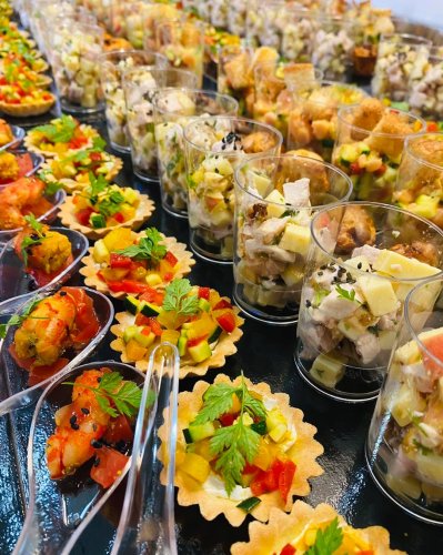 Carousel post from miditreizepontarlier.