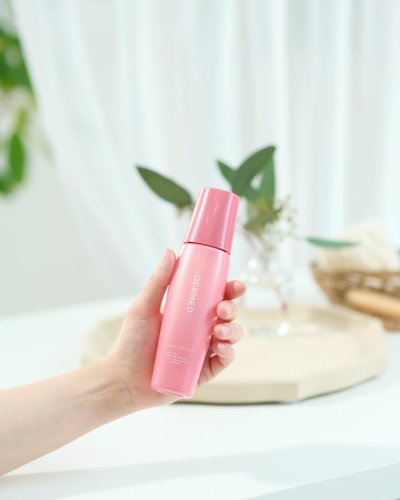 Carousel post from dermed_official.