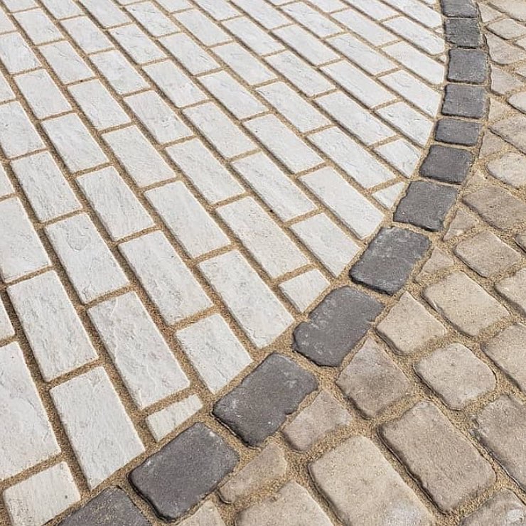 Photo post from techobloc.