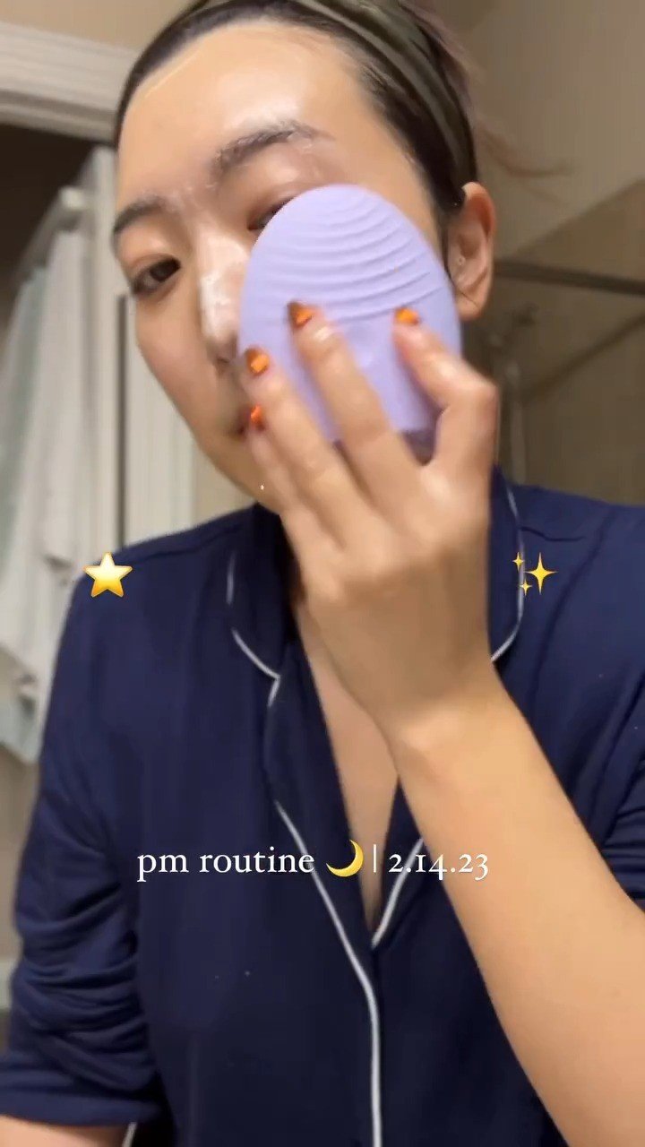 FOREO LUNA™ 4 | Smart Facial Cleansing Device