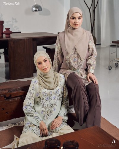 Carousel post from galeriariani.