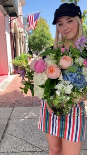 Video post from fortmyersflorist.