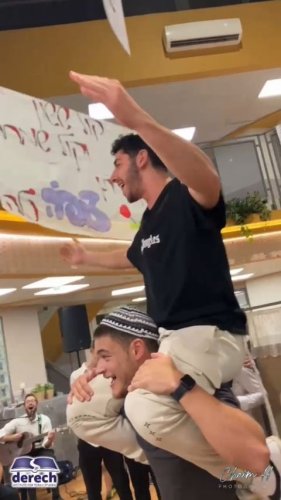 Video post from derechyeshiva.