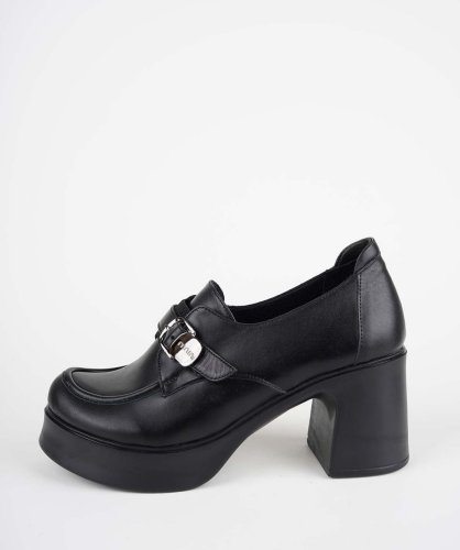 Carousel post from ossoshoes.
