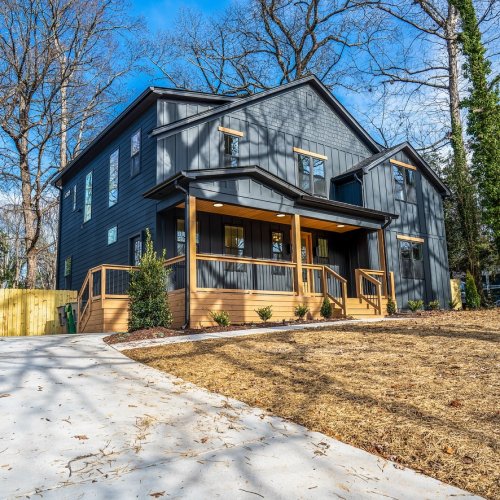 Carousel post from qcflippers.