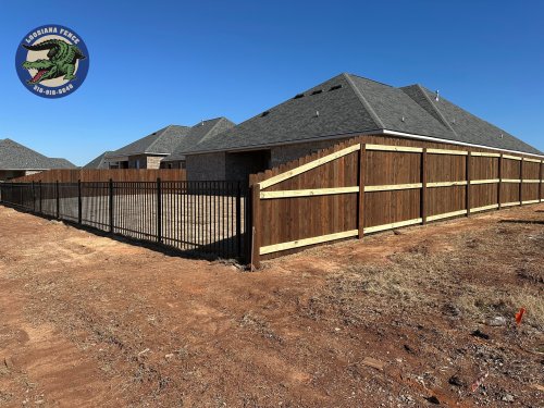 Carousel post from loosianafenceandpatios.