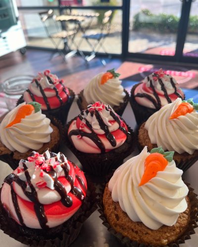 Photo post from smallcakestyler.