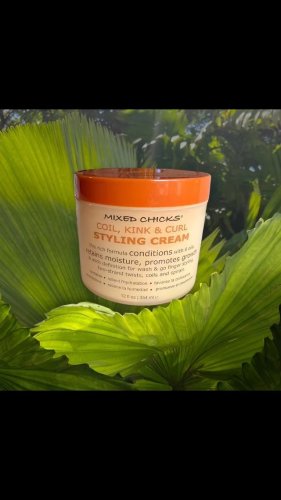 Video post from mixedchickshair.