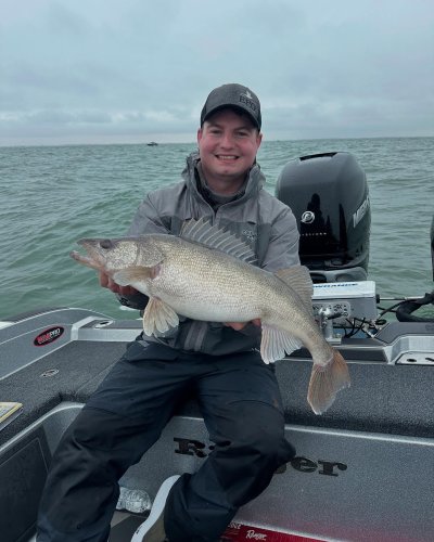 Carousel post from epolodgefishingteam.