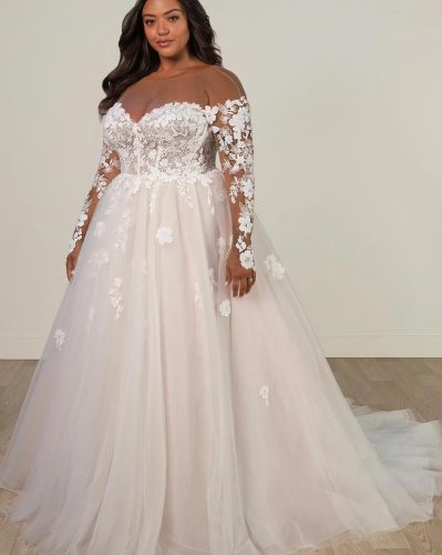 Carousel post from thecurvybridenj.