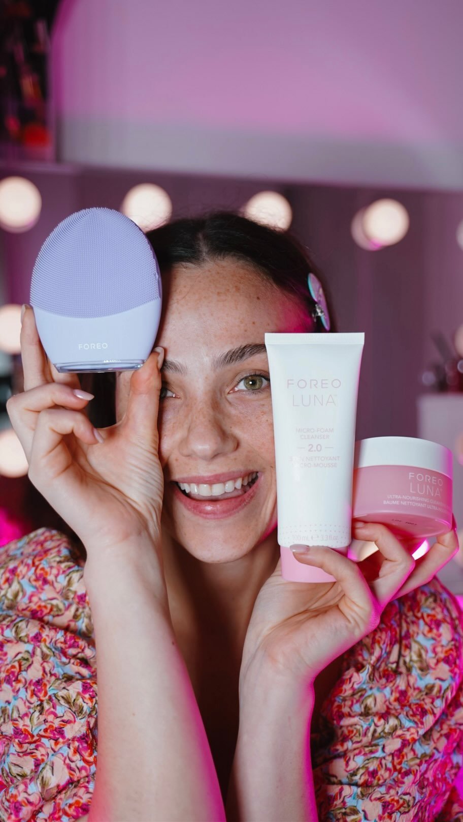 FOREO LUNA™ 4 mini | Dual-Sided Facial Cleansing Massager