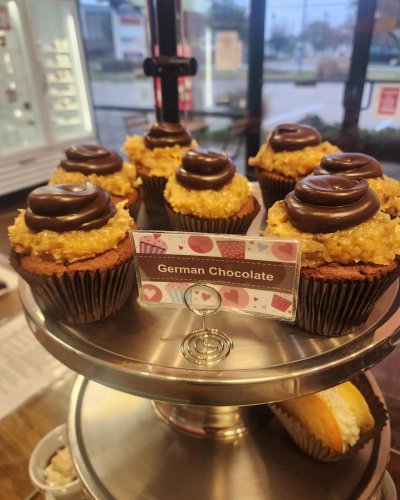 Photo post from smallcakestyler.