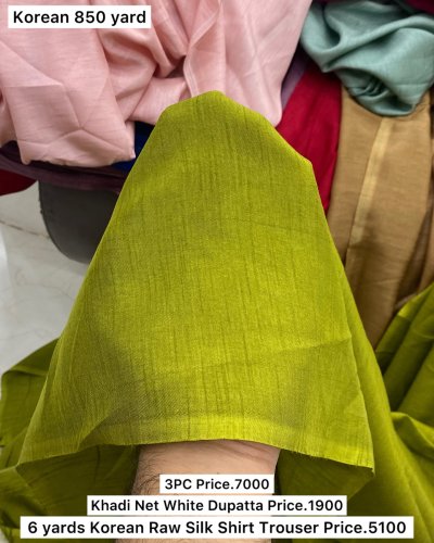 Carousel post from akbar_fabrics_.