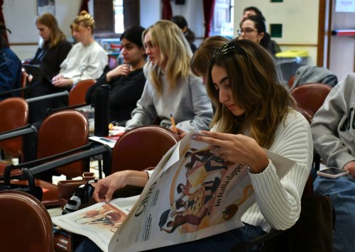 Carousel post from aur_arts.