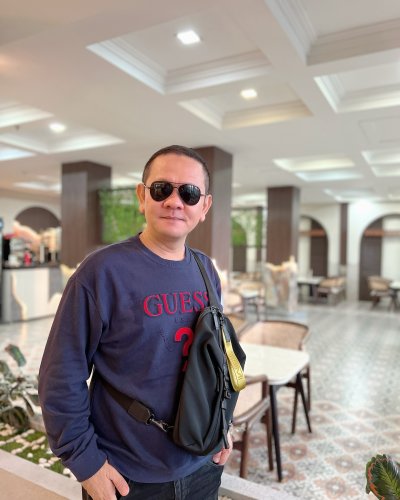 Carousel post from edimodel_real.