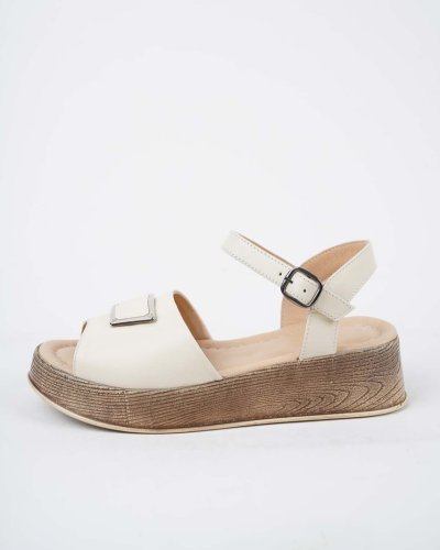 Carousel post from ossoshoes.