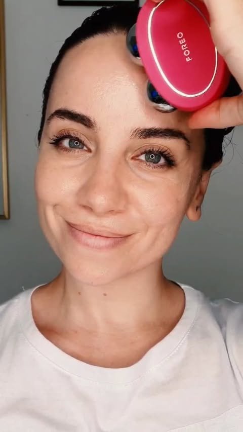 FOREO | BEAR™ 2 eyes & lips | A Melhor Alternativa ao Botox