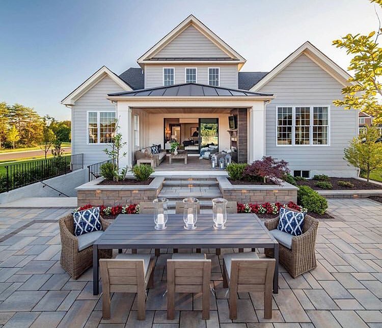 Photo post from techobloc.