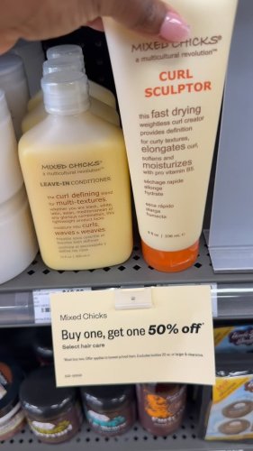 Video post from mixedchickshair.