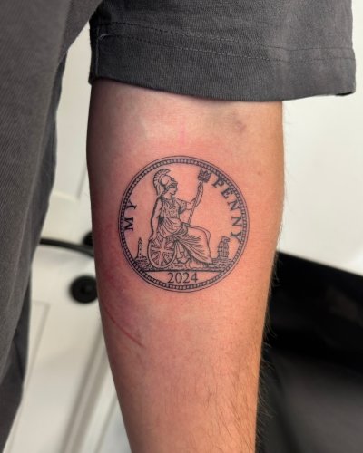 Photo post from lovetattoossandhurst.