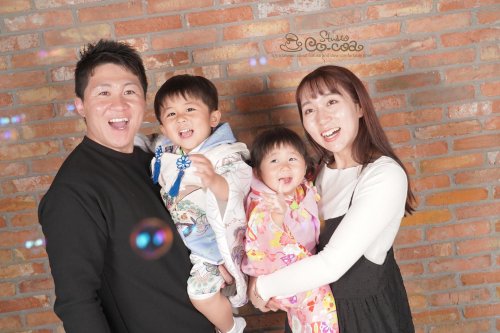 PostPhoto