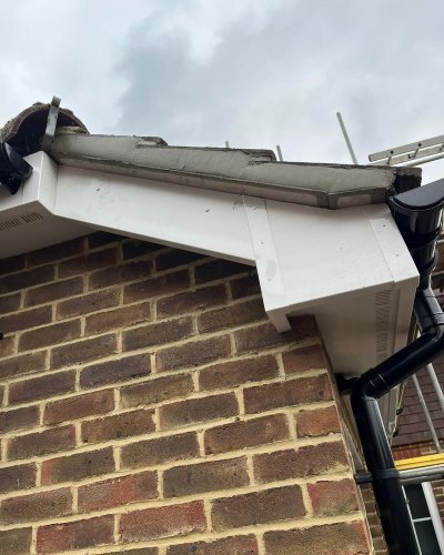 Carousel post from hardyandsonsroofing.