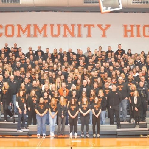 Photo post from mchsdistrict111.