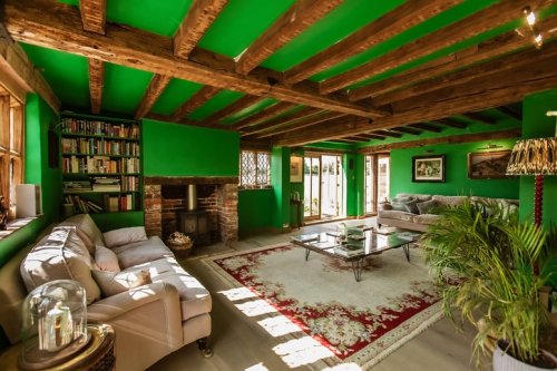 Carousel post from saltfilm_locations.