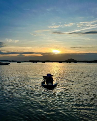 PostPhoto