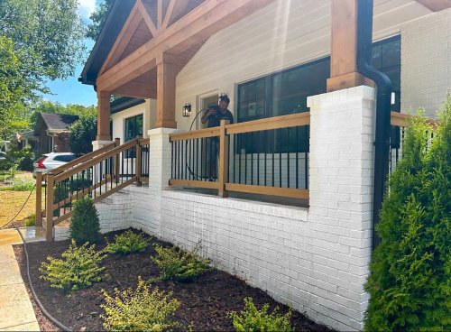 Carousel post from qcflippers.