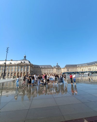 Carousel post from ellacuriazurbaranbhi.