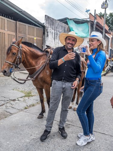 Carousel post from antioqueno_quindio.