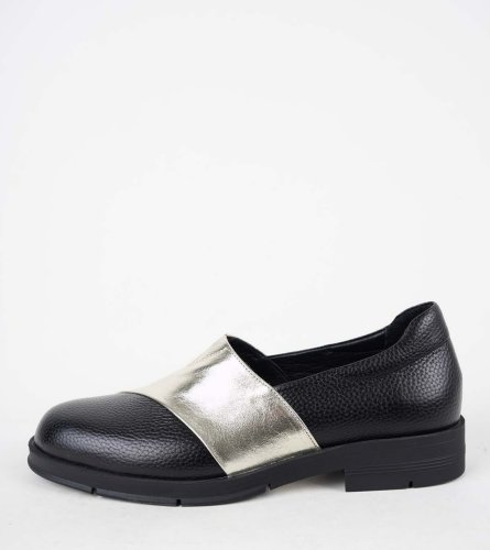 Carousel post from ossoshoes.