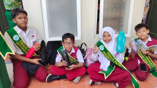 PostPhoto