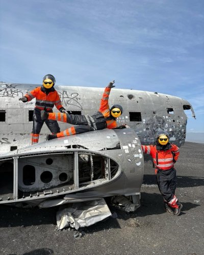 Carousel post from bluesky.escapes.