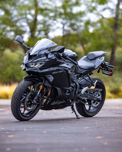 Carousel post from bertsmegamall.