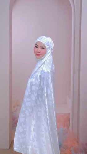 PostPhoto